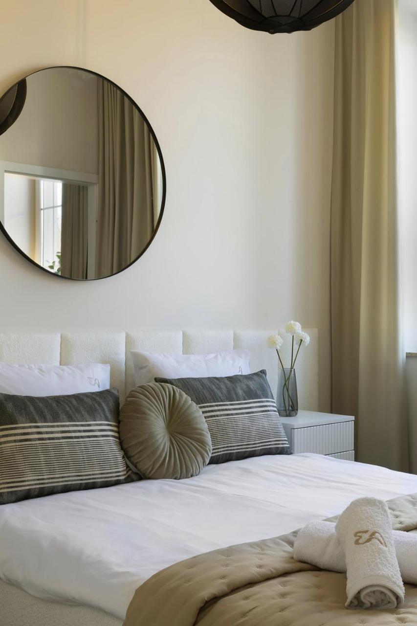 Elite Apartments Aura Old Town Гданьск Экстерьер фото